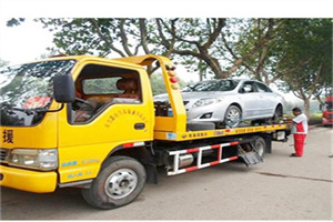 空港附近24小时汽车拖车服务热线