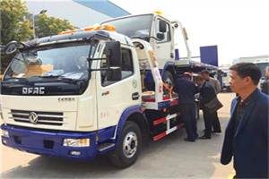 空港汽车道路救援拖车价格